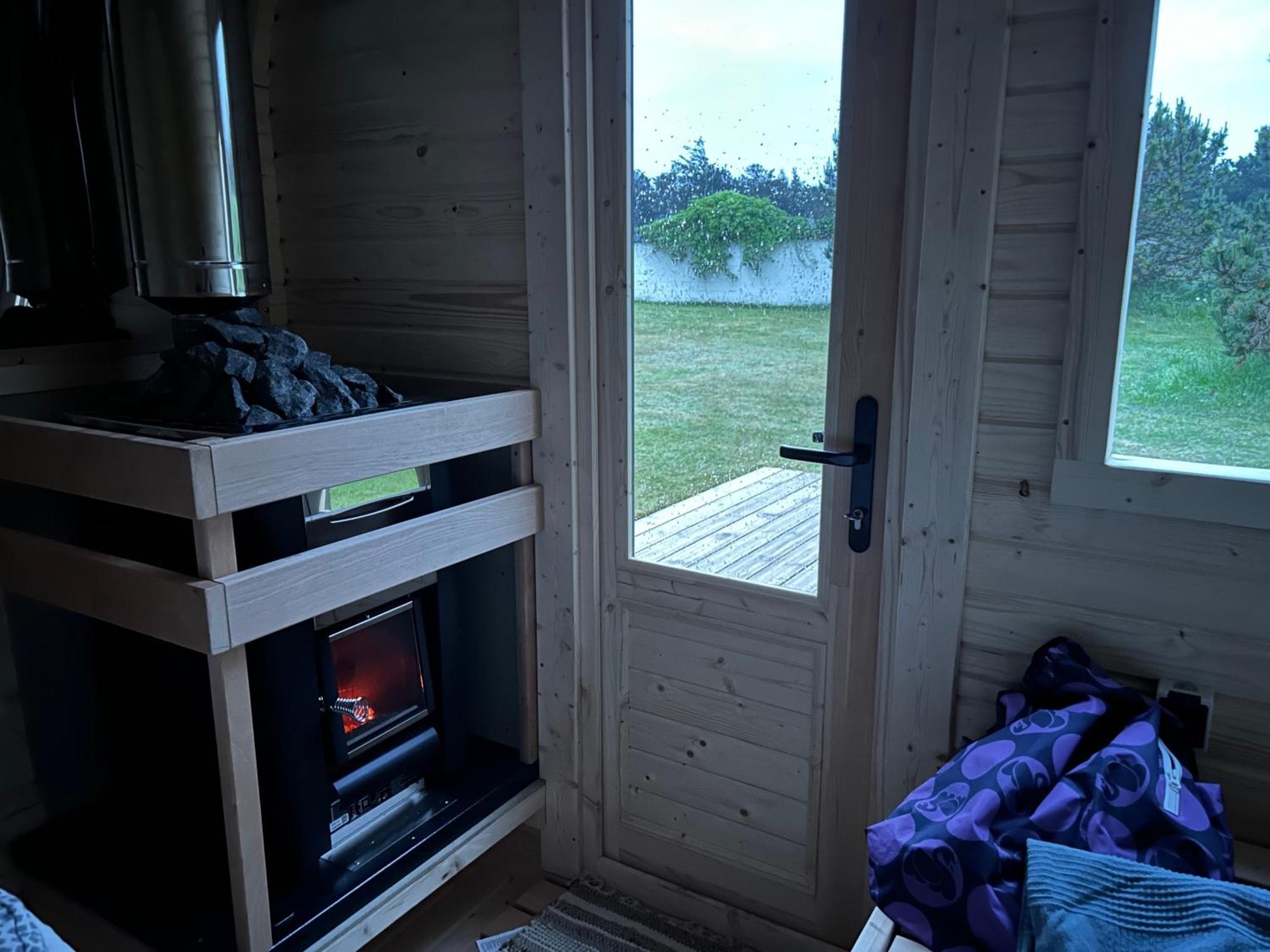 Stone Mountain Bnb Stenbjerg Bagian luar foto